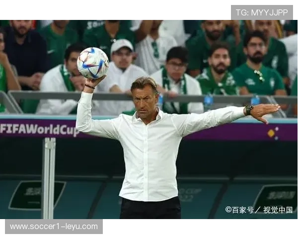 莱万多夫斯基亲述:如何战胜进球荒?专注力比强悍后卫更关键 莱万多夫斯基亲述:如何战胜进球荒?专注力比强悍后卫更关键